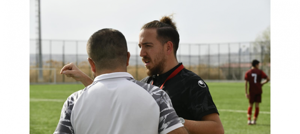 Ali Serttürk: 23 Nisan, Sahada Yetişen Geleceğin Bayramıdır - GÜNDEM - İnternetin Ajansı