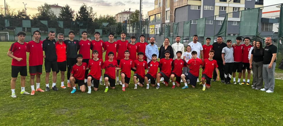 Cengiz Özyurt: “Altyapıya Yapılan Yatırım, Kastamonuspor’un Ve Türk Futbolunun Geleceğine Yapılan Yatırımdır” - GÜNDEM - İnternetin Ajansı