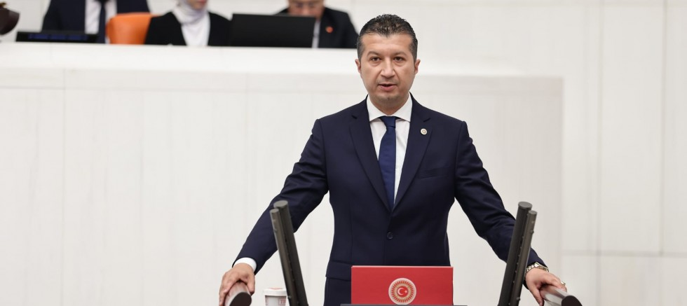 İzzet Akbulut: Muhalif Basına Yönelik Baskılar Halkın Haber Alma Hakkını Zedeler - GÜNDEM - İnternetin Ajansı