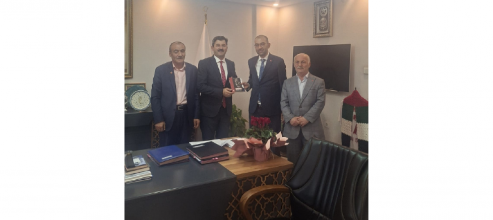 SAADET PARTİSİ ÇANKAYA İLÇE BAŞKANI SELİM KAYADAN'DAN ÖĞRETMENLER GÜNÜ ZİYARETİ - GÜNDEM - İnternetin Ajansı