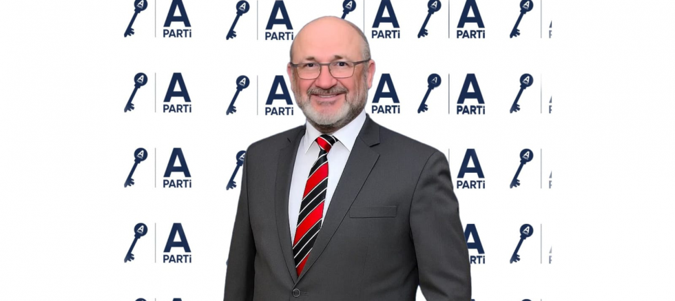 Yusuf Furan: “Dijital Uyuşuklukla Değil, Dijital Uyanışla Yol Alabiliriz” - GÜNDEM - İnternetin Ajansı